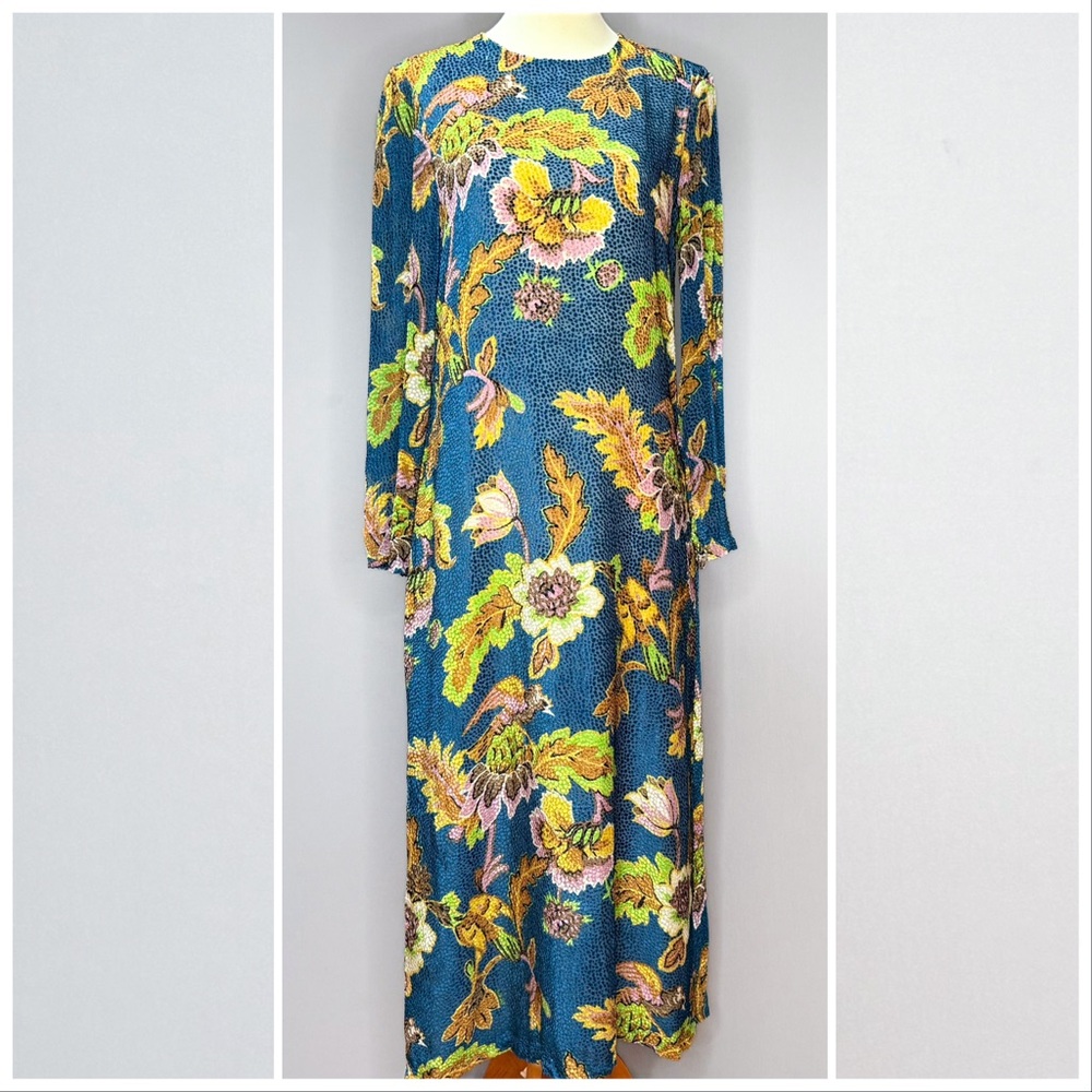 La DoubleJ Long Sleeve Swing Maxi Dress – Lark Blue Sovereign Print, Small 4/6 - Picture 5 of 11